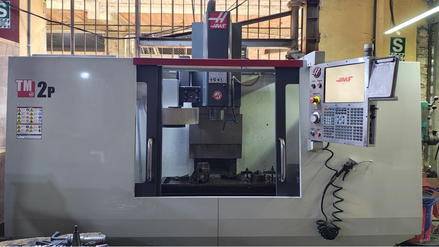 FRESADORA CNC